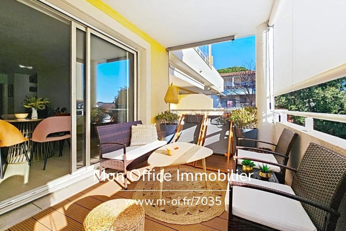 Appartement de luxe à vendre à Cavalaire-sur-Mer, 399 000 €, Photo 1