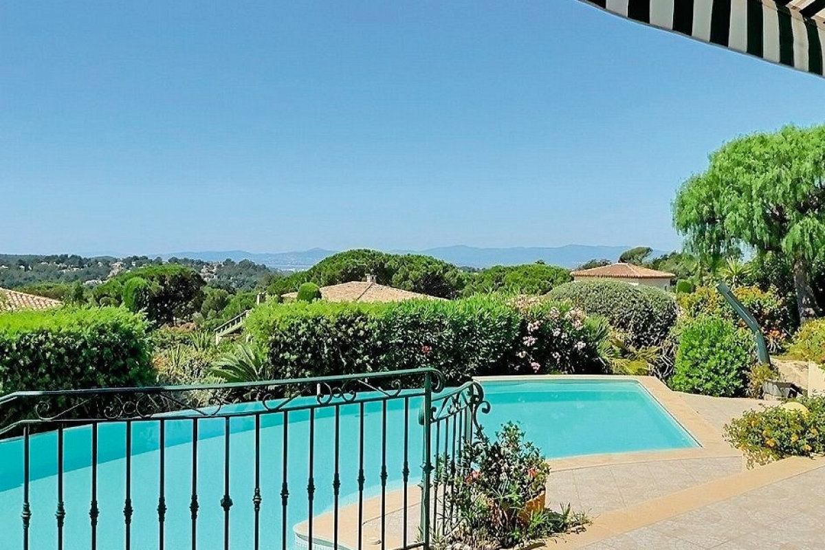 Luxury House for sale in Saint-Raphaël, 1 480 000 €, Photo 2
