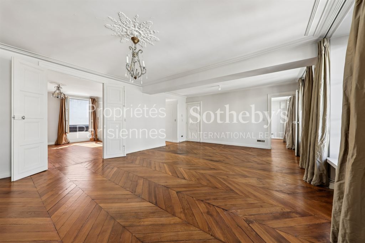 Luxury Apartment for sale in Paris 8ème, 1 425 000 €, Photo 4