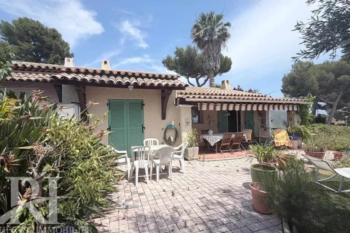 Luxury House for sale in Saint-Raphaël, 499 200 €, Photo 4