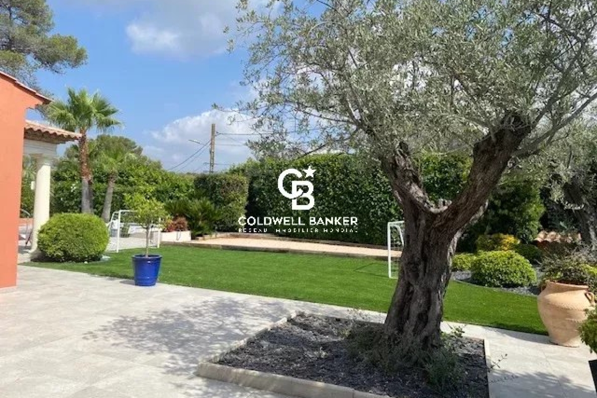 Maison de luxe à vendre à Mougins, 1 840 000 €, Photo 4