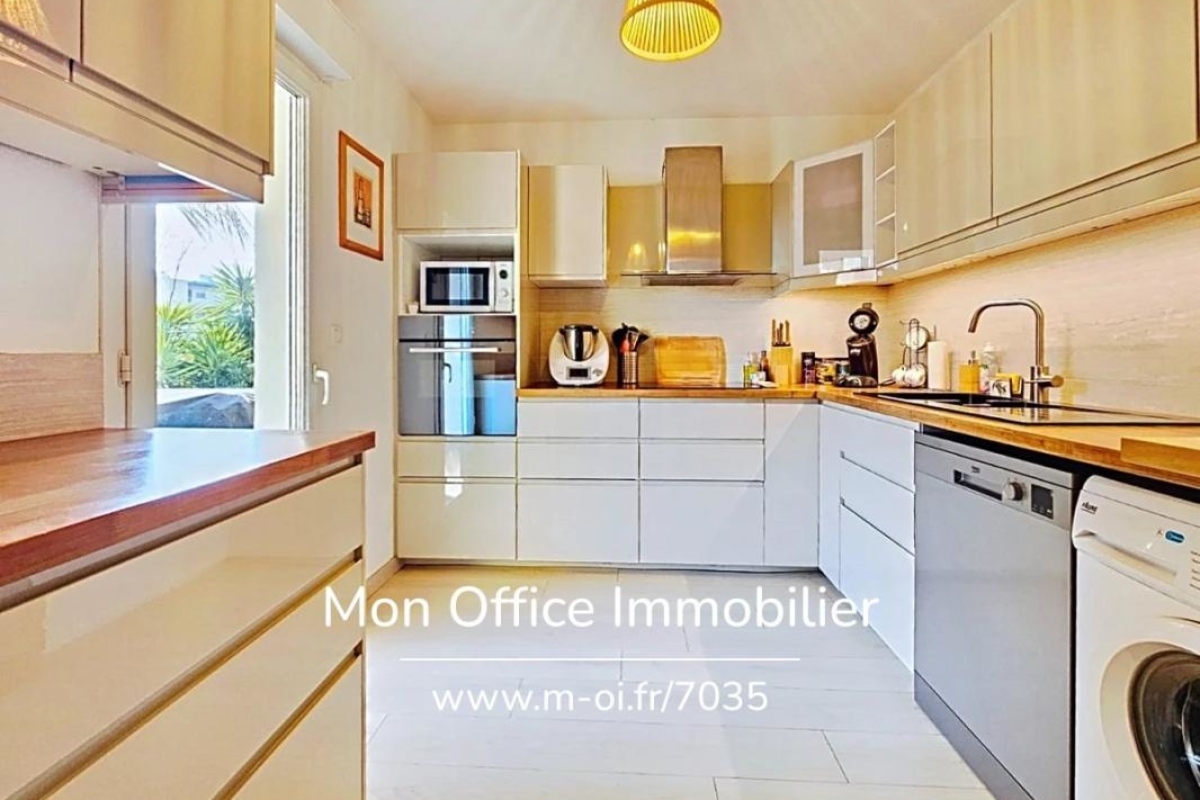 Appartement de luxe à vendre à Cavalaire-sur-Mer, 399 000 €, Photo 6