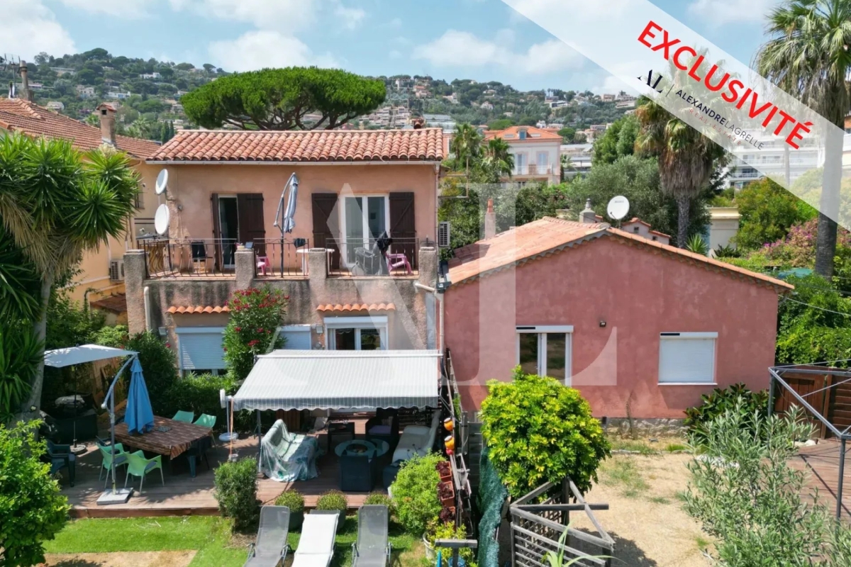 Luxury House for sale in Le Golfe Juan, 795 000 €, Photo 1