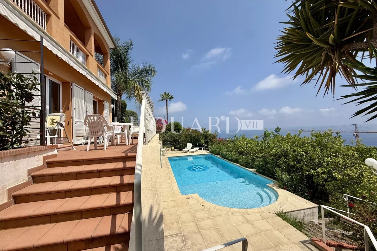 Maison de luxe à vendre à Beausoleil, 1 690 000 €, Photo 1