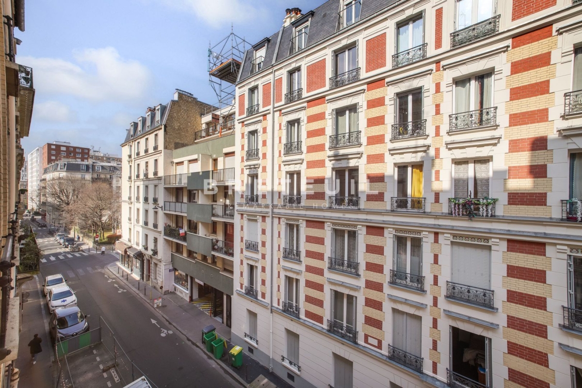 Appartement de luxe à vendre à Paris 14ème, 416 000 €, Photo 2