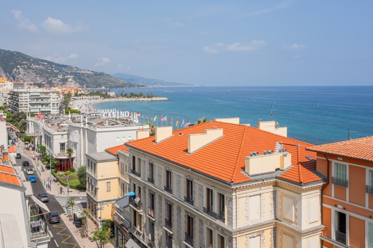 Appartement de luxe à vendre à Menton, 915 000 €, Photo 2