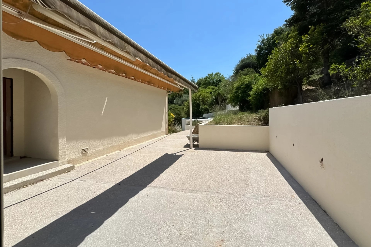 Maison de luxe à vendre à Roquebrune-Cap-Martin, 1 990 000 €, Photo 3