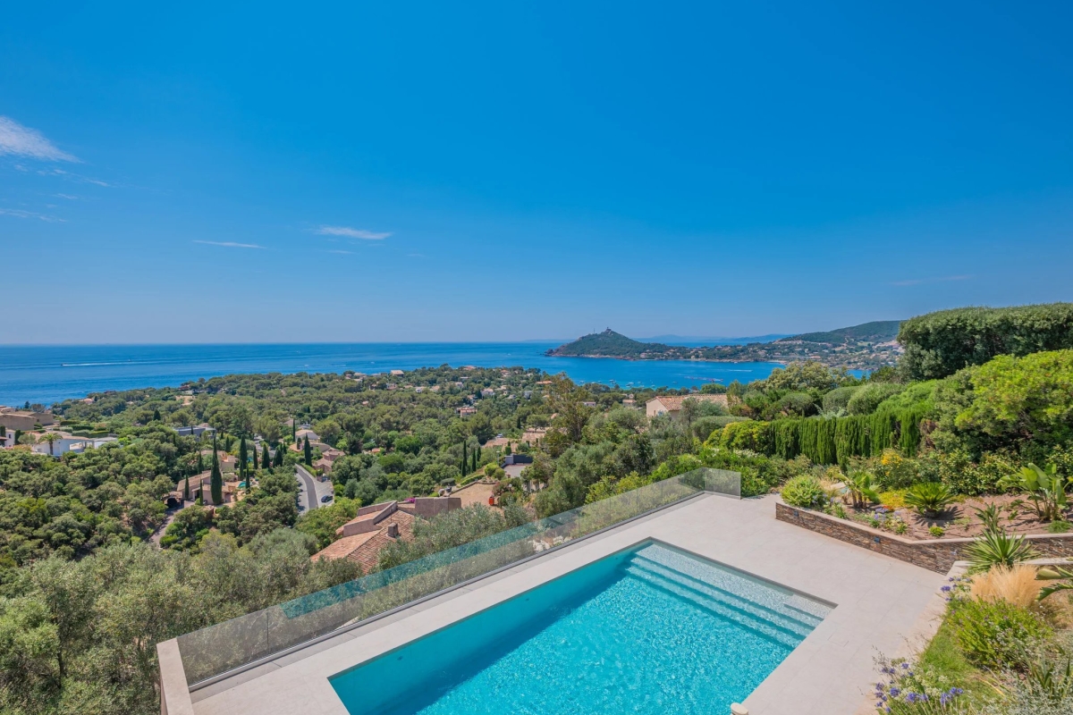 Maison de luxe à vendre à Saint-Raphaël, 6 100 000 €, Photo 3