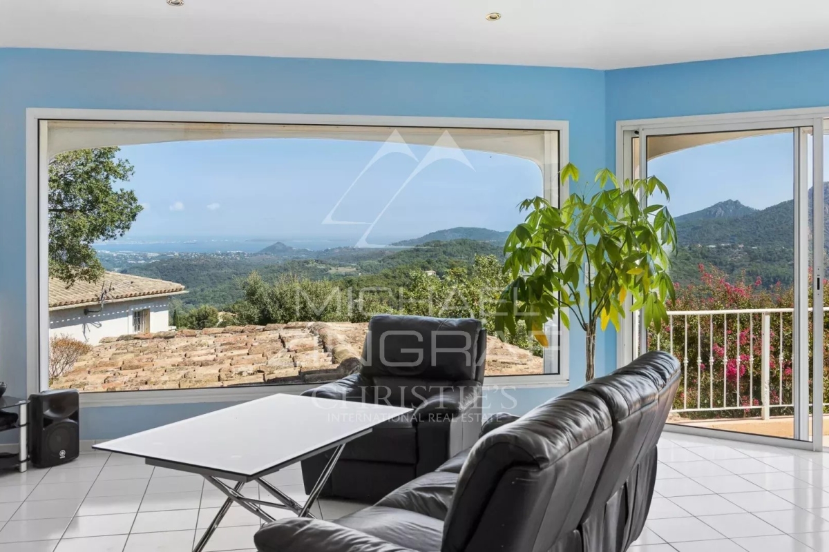 Maison de luxe à vendre à Les Adrets de l'Esterel, 1 380 000 €, Photo 4