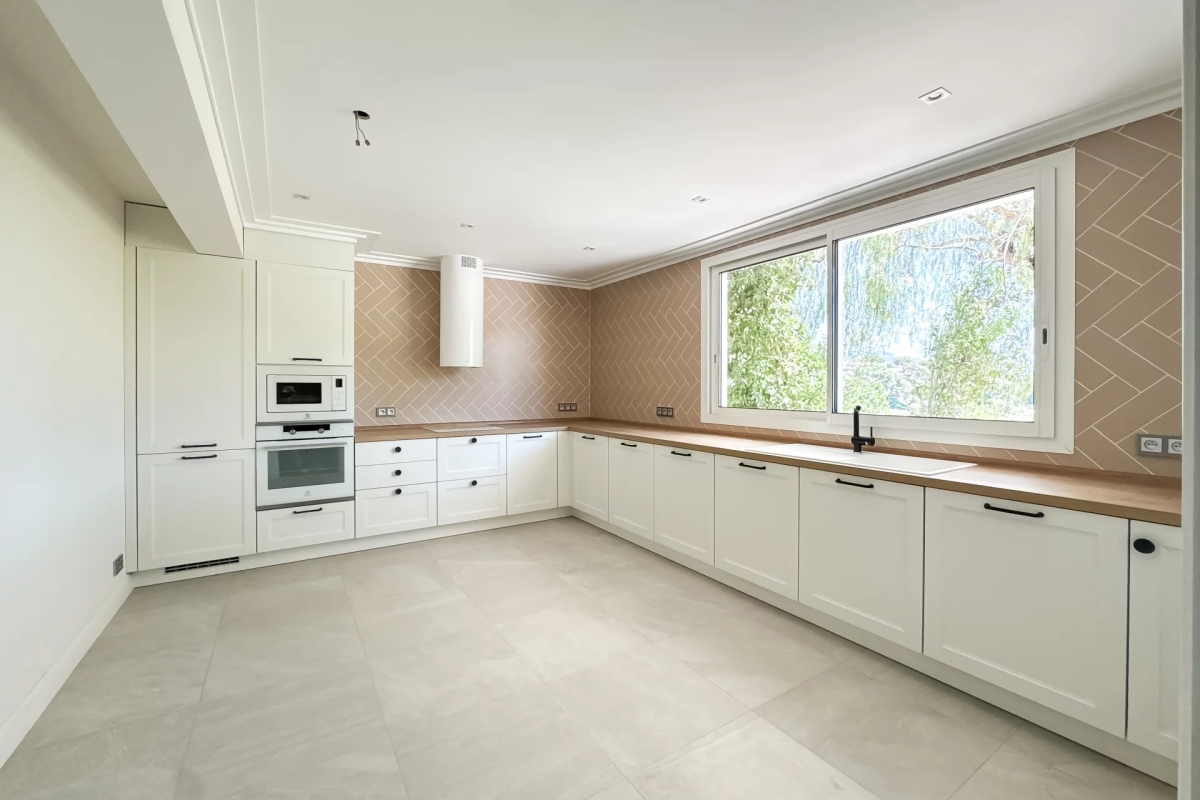 Luxury House for sale in Roquebrune-Cap-Martin, 2 500 000 €, Photo 5