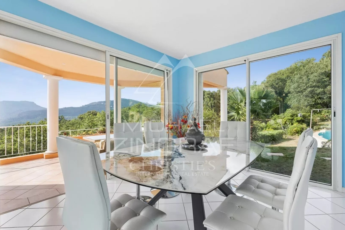 Maison de luxe à vendre à Les Adrets de l'Esterel, 1 380 000 €, Photo 5