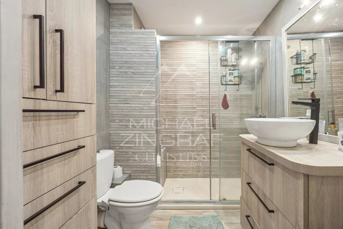 Luxury Apartment for sale in Mandelieu-la-Napoule, 799 000 €, Photo 7