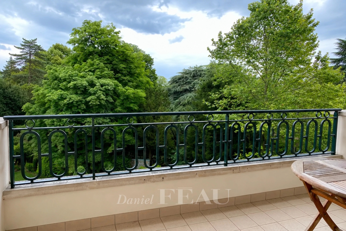 Appartement de luxe à louer à Saint-Cloud, 2 560 €, Photo 1