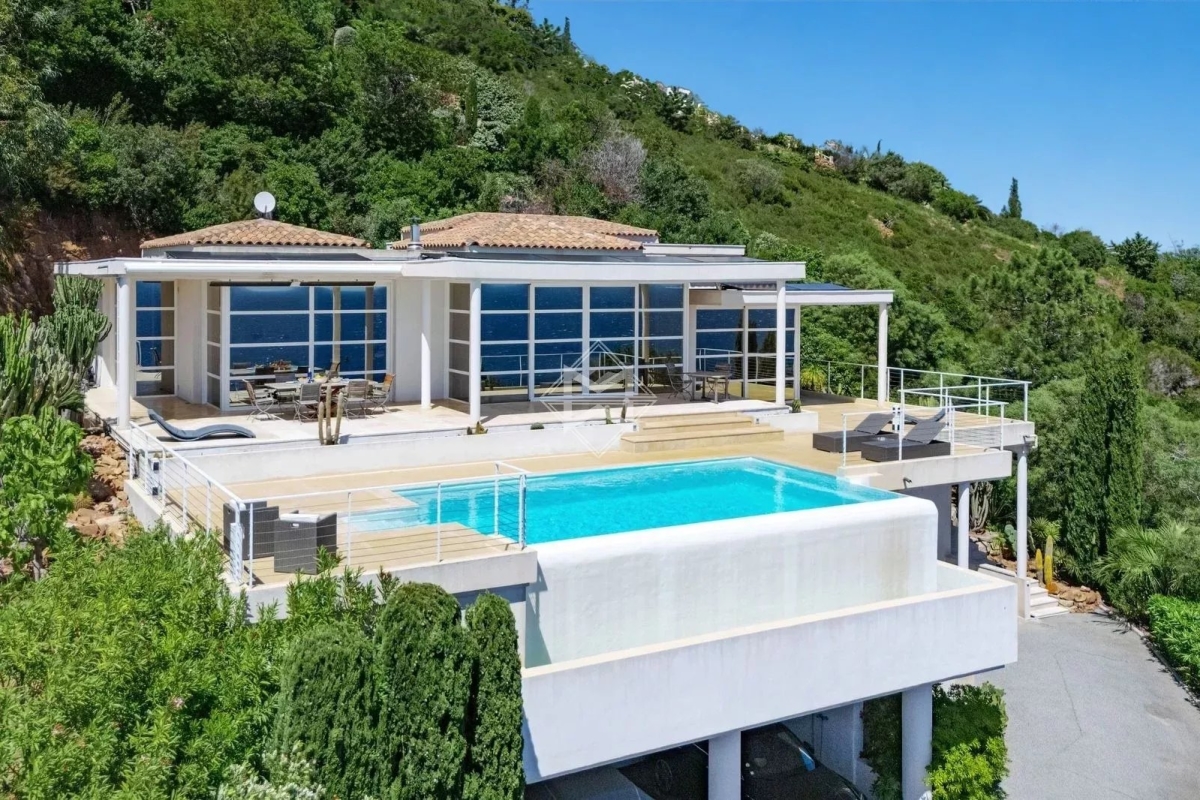 Maison de luxe à vendre à Agay, 3 500 000 €, Photo 1