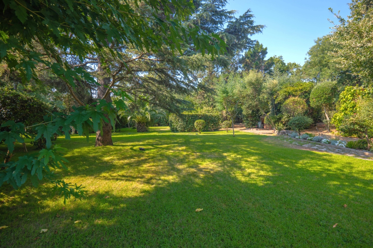 Maison de luxe à vendre à Grimaud, 1 150 000 €, Photo 1