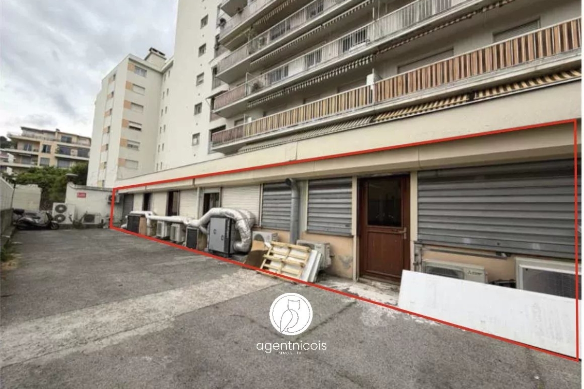 Luxury Apartment for sale in Nice, 790 000 €, Photo 2