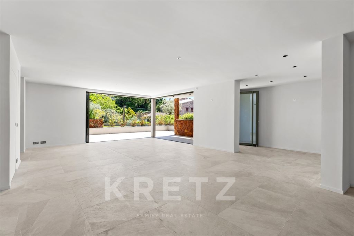 Luxury Apartment for sale in Les Adrets de l'Esterel, 925 000 €, Photo 2