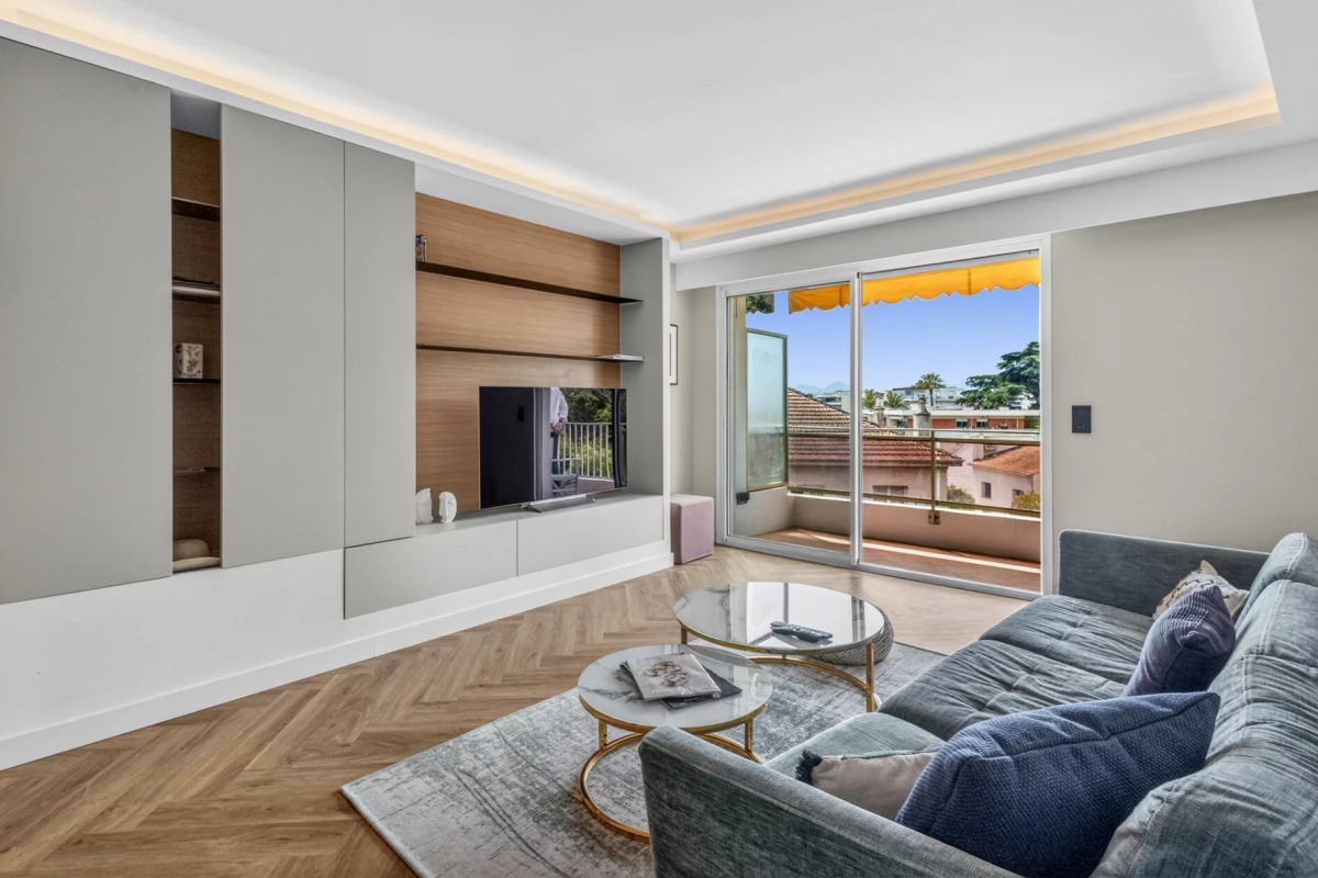 Appartement de luxe à vendre à Cannes, 420 000 €, Photo 2