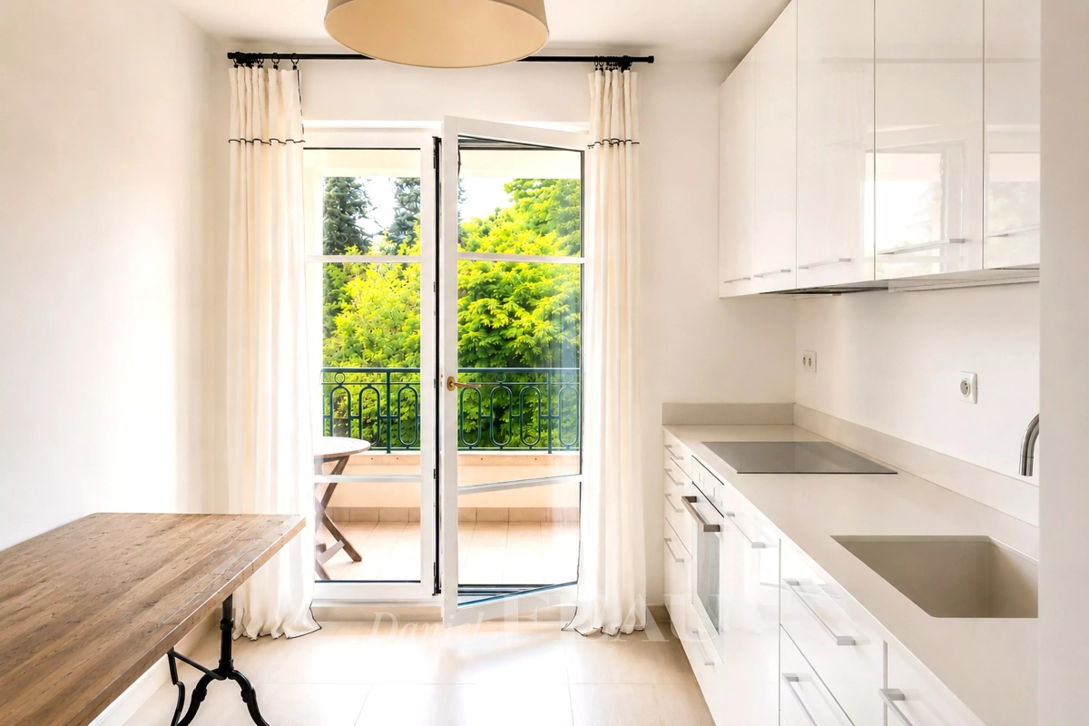Appartement de luxe à louer à Saint-Cloud, 2 560 €, Photo 3