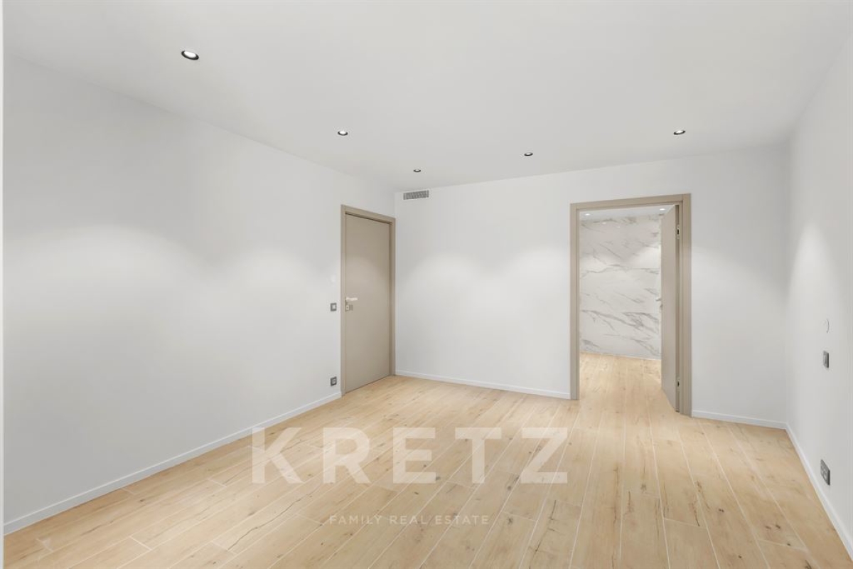 Luxury Apartment for sale in Les Adrets de l'Esterel, 925 000 €, Photo 6
