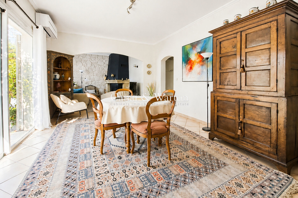 Maison de luxe à vendre à Saint-Raphaël, 630 000 €, Photo 3