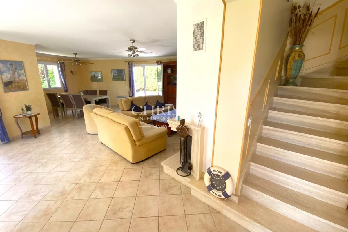 Luxury House for sale in Saint-Georges-de-Didonne, 649 000 €, Photo 3