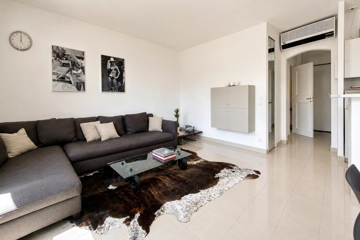 Appartement de luxe à vendre à Saint-Tropez, 670 000 €, Photo 3