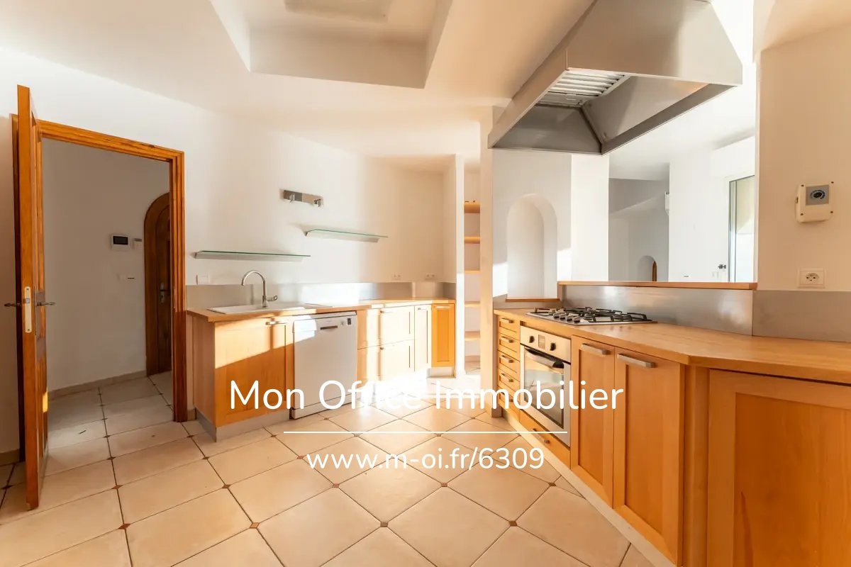 Maison de luxe à vendre à Aix-en-Provence, 1 148 000 €, Photo 4