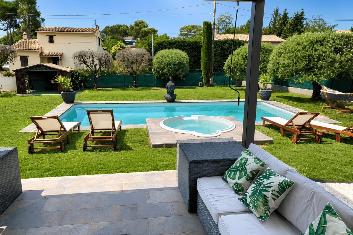 Maison de luxe à vendre à Mougins, 1 095 000 €, Photo 2