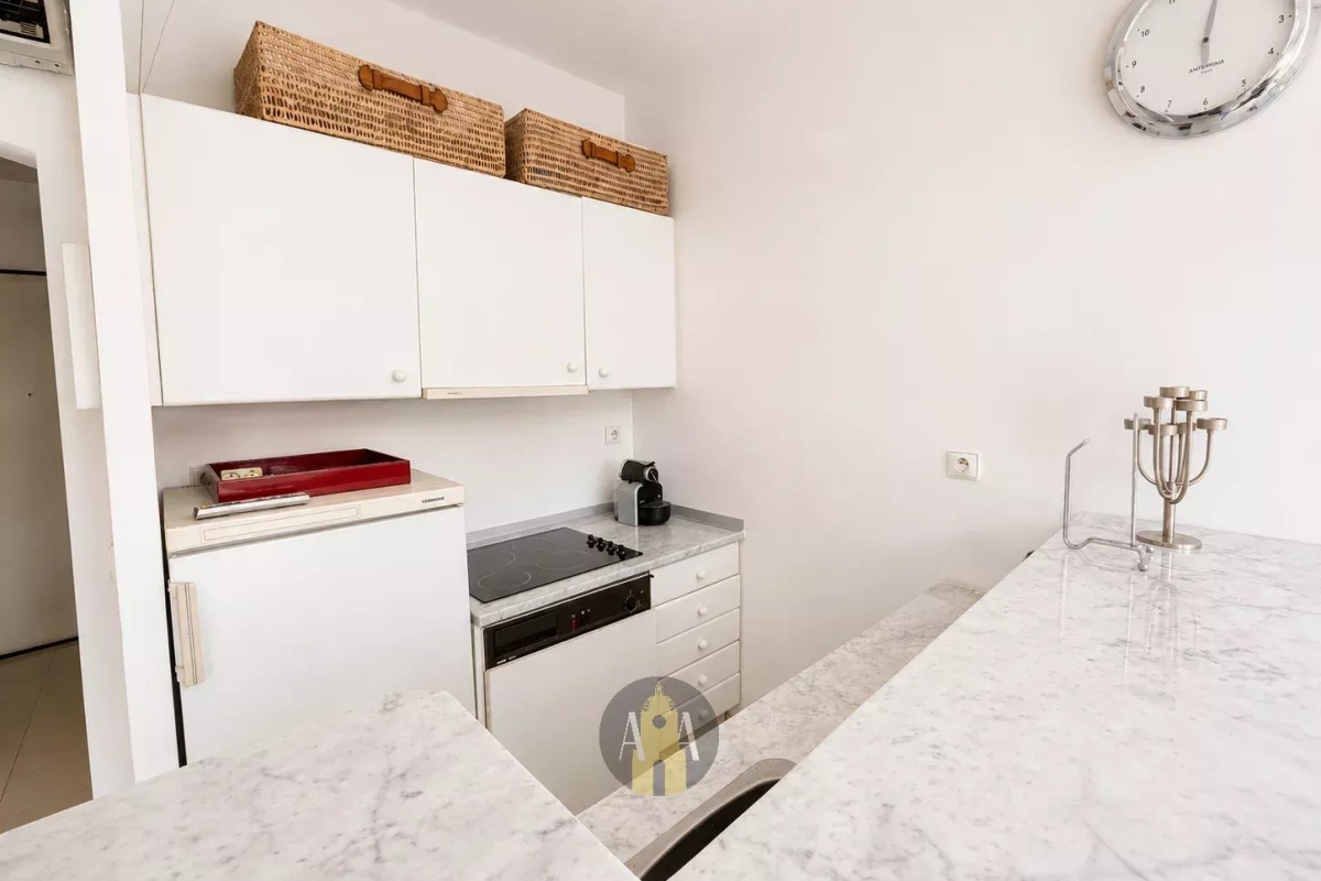 Luxury Apartment for sale in Saint-Tropez, 645 000 €, Photo 4