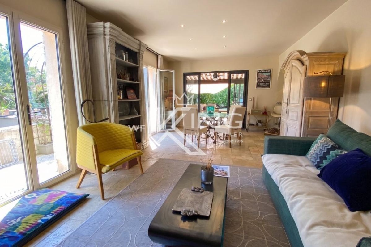 Maison de luxe à vendre à Sainte-Maxime, 895 000 €, Photo 5