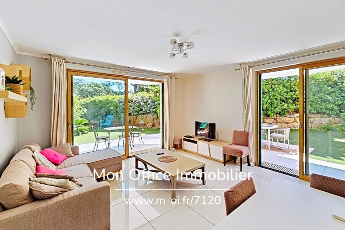 Appartement de luxe à vendre à Cavalaire-sur-Mer, 450 000 €, Photo 6