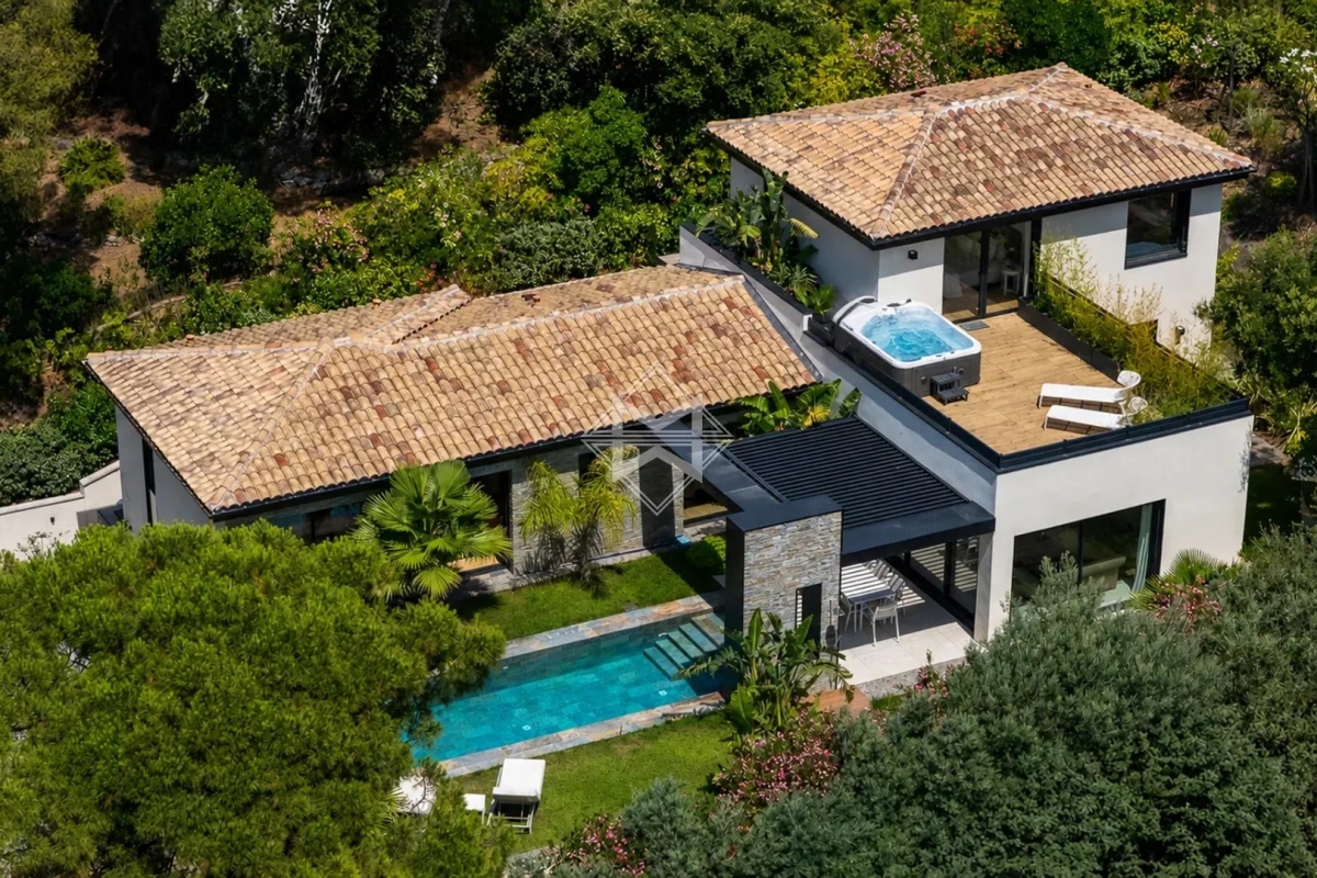 Maison de luxe à vendre à Sainte-Maxime, 3 200 000 €, Photo 1