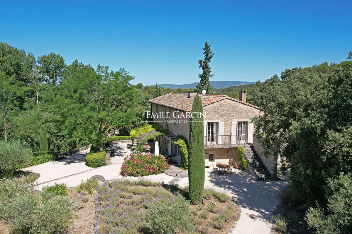 Maison de luxe à vendre à Ménerbes, 2 500 000 €, Photo 1
