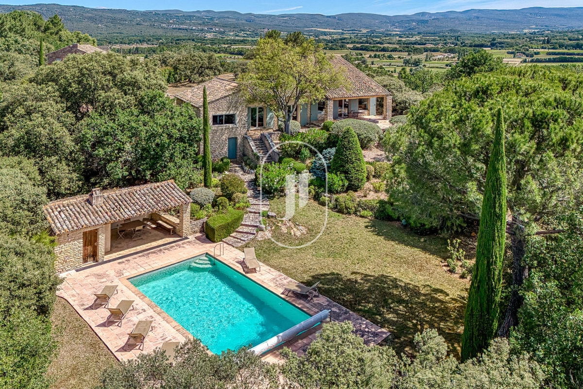 Luxury House for sale in Gordes, 1 800 000 €, Photo 1