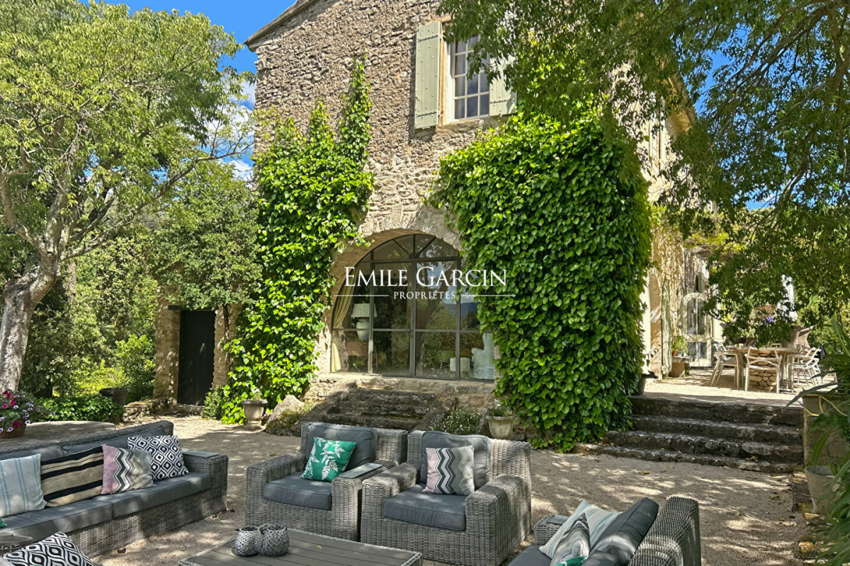 Maison de luxe à vendre à Ménerbes, 2 500 000 €, Photo 3