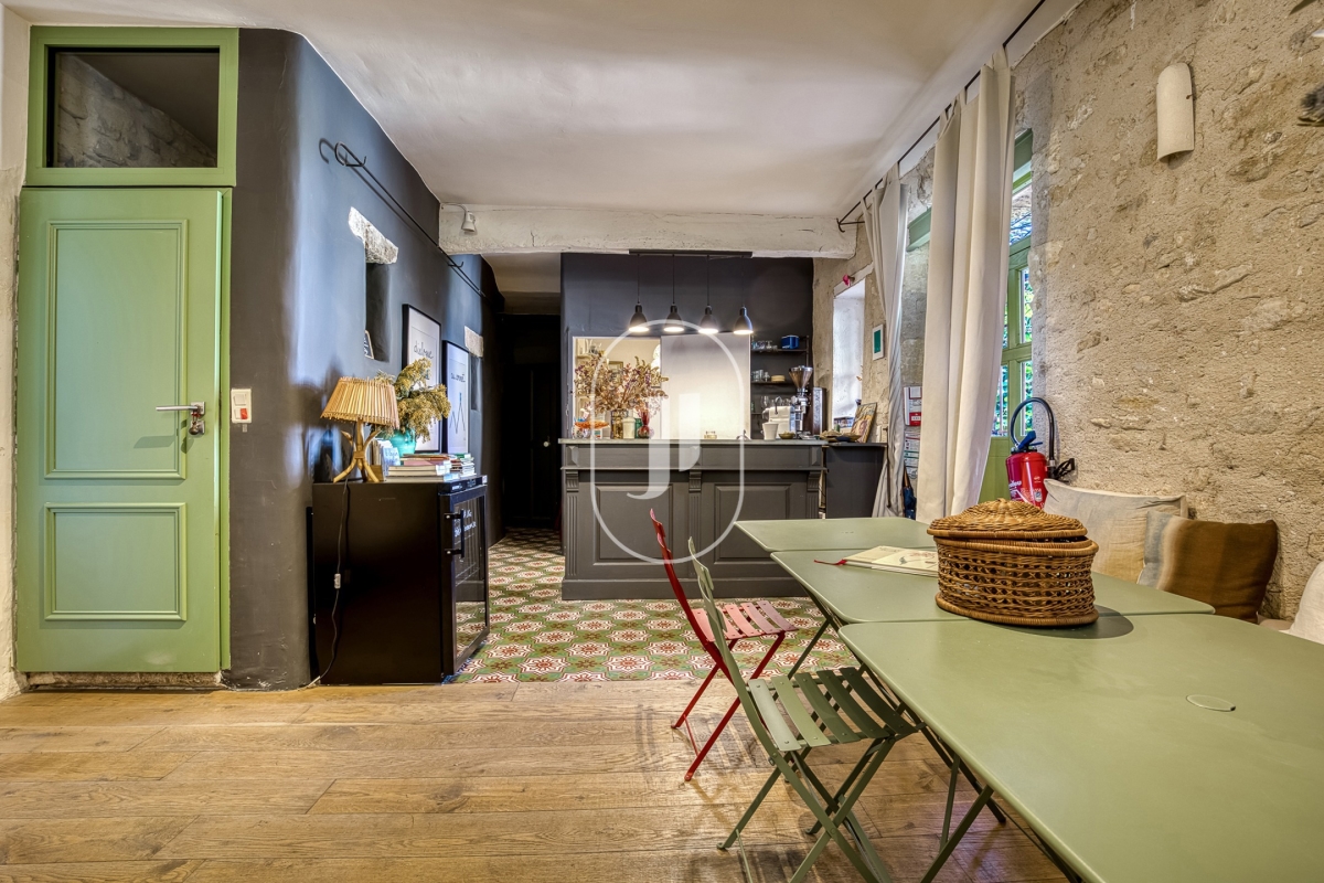 Maison de luxe à vendre à Saignon, 550 000 €, Photo 3