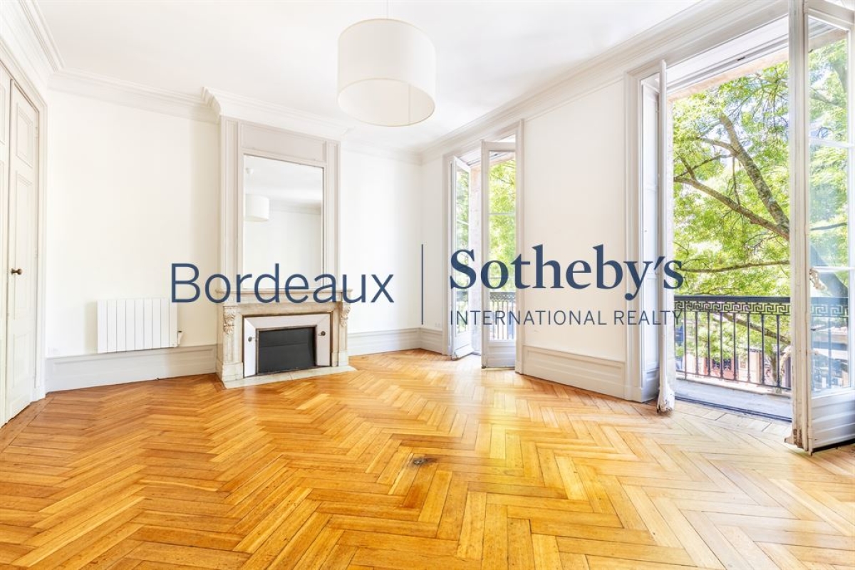 Luxury Apartment for sale in Bordeaux, 399 000 €, Photo 4