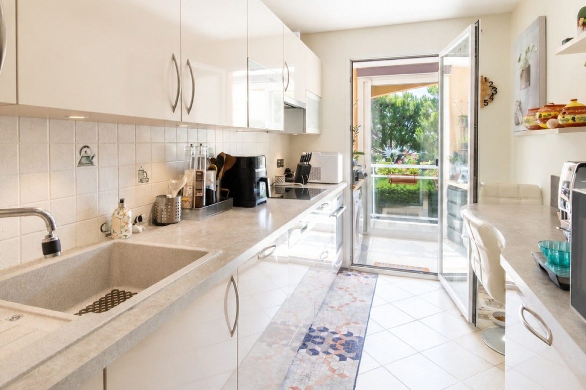 Appartement de luxe à vendre à Èze, 540 000 €, Photo 4