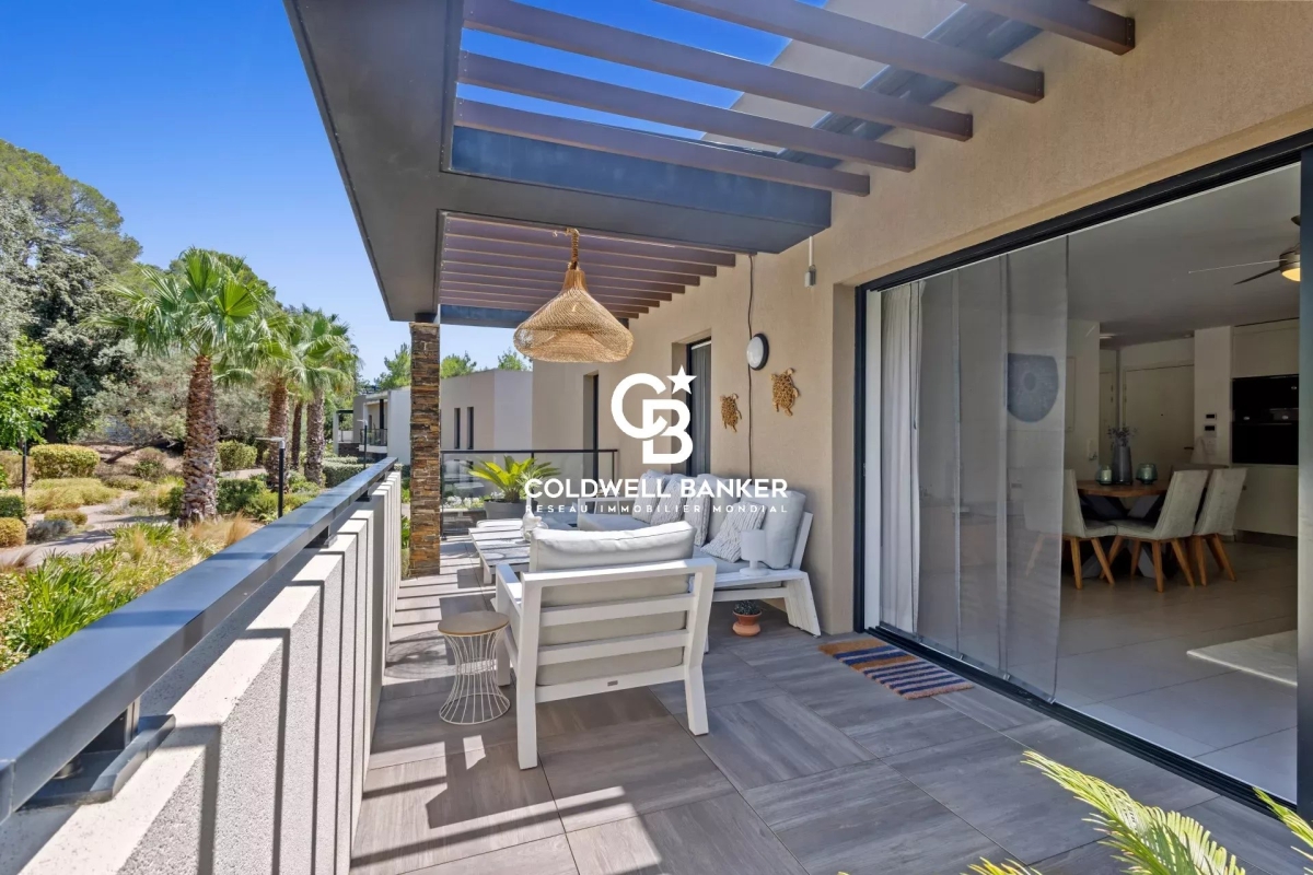 Appartement de luxe à vendre à Saint-Raphaël, 580 000 €, Photo 4