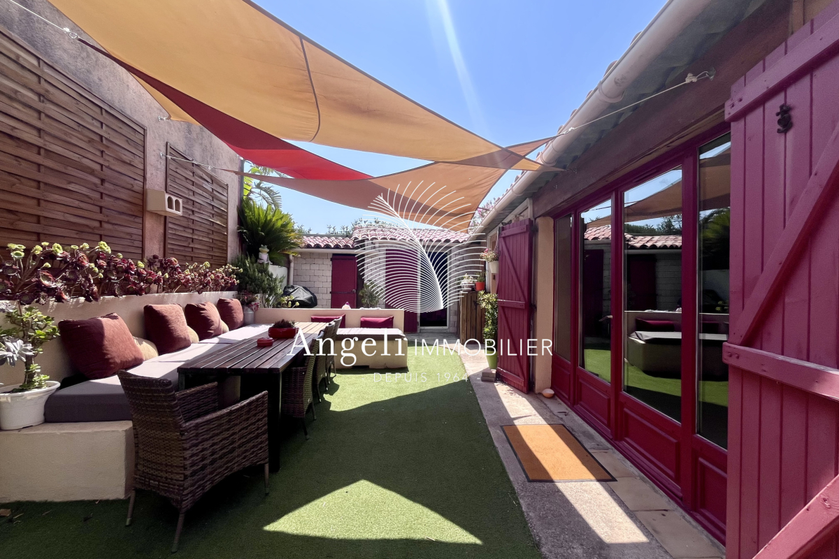Maison de luxe à vendre à Sainte-Maxime, 369 000 €, Photo 6