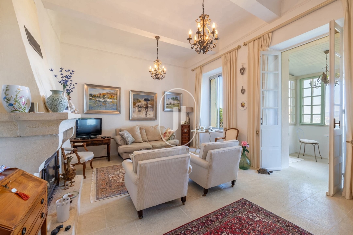 Luxury House for sale in Bonnieux, 475 000 €, Photo 6