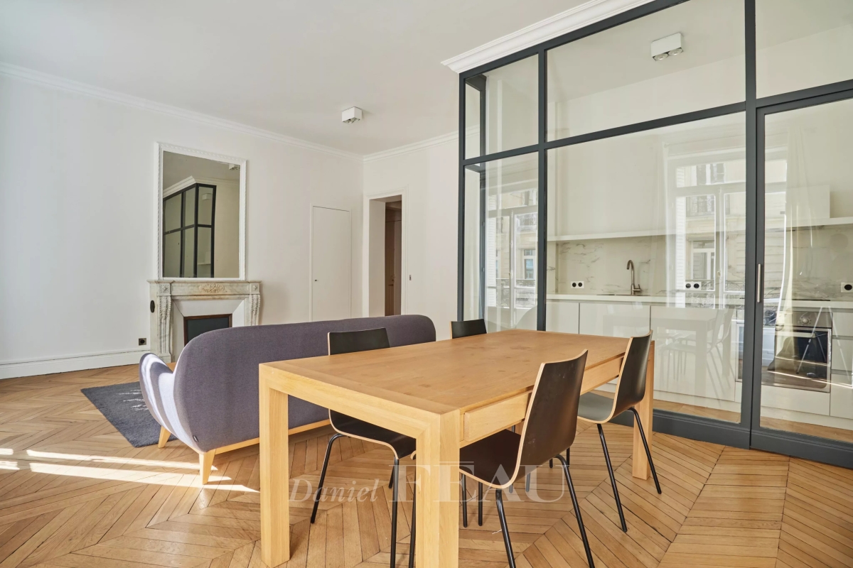 Appartement de luxe à louer à Paris 8ème, 3 500 €, Photo 7