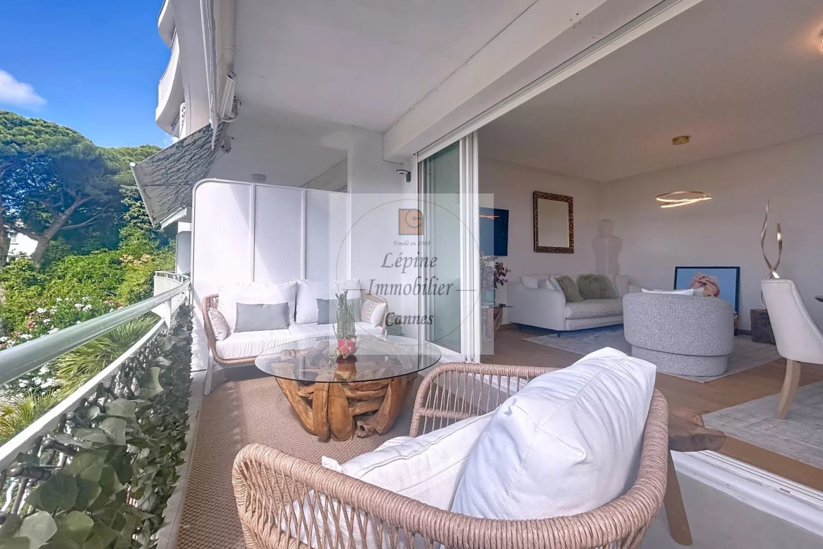 Appartement de luxe à vendre à Cannes, 675 000 €, Photo 2