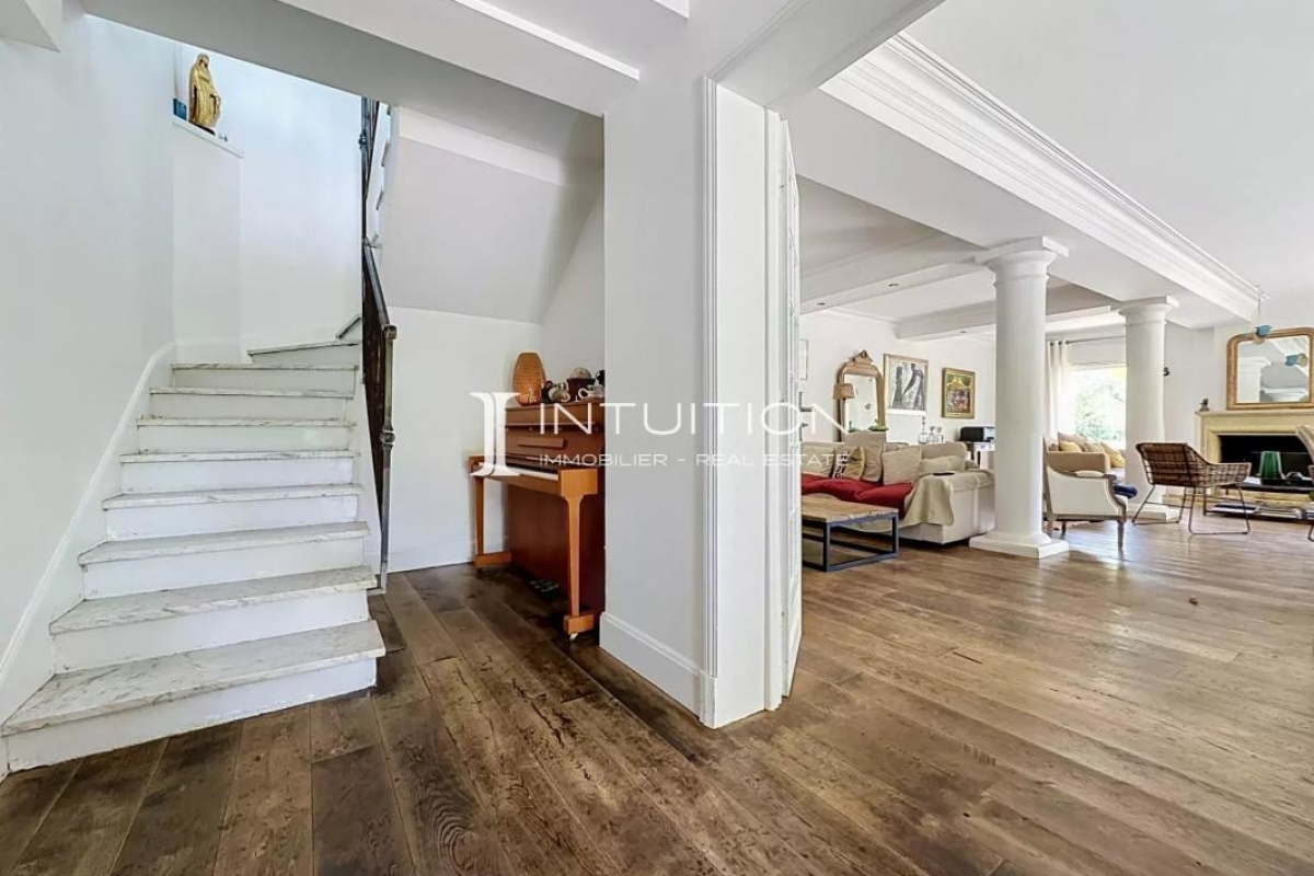 Maison de luxe à vendre à Mougins, 1 890 000 €, Photo 4