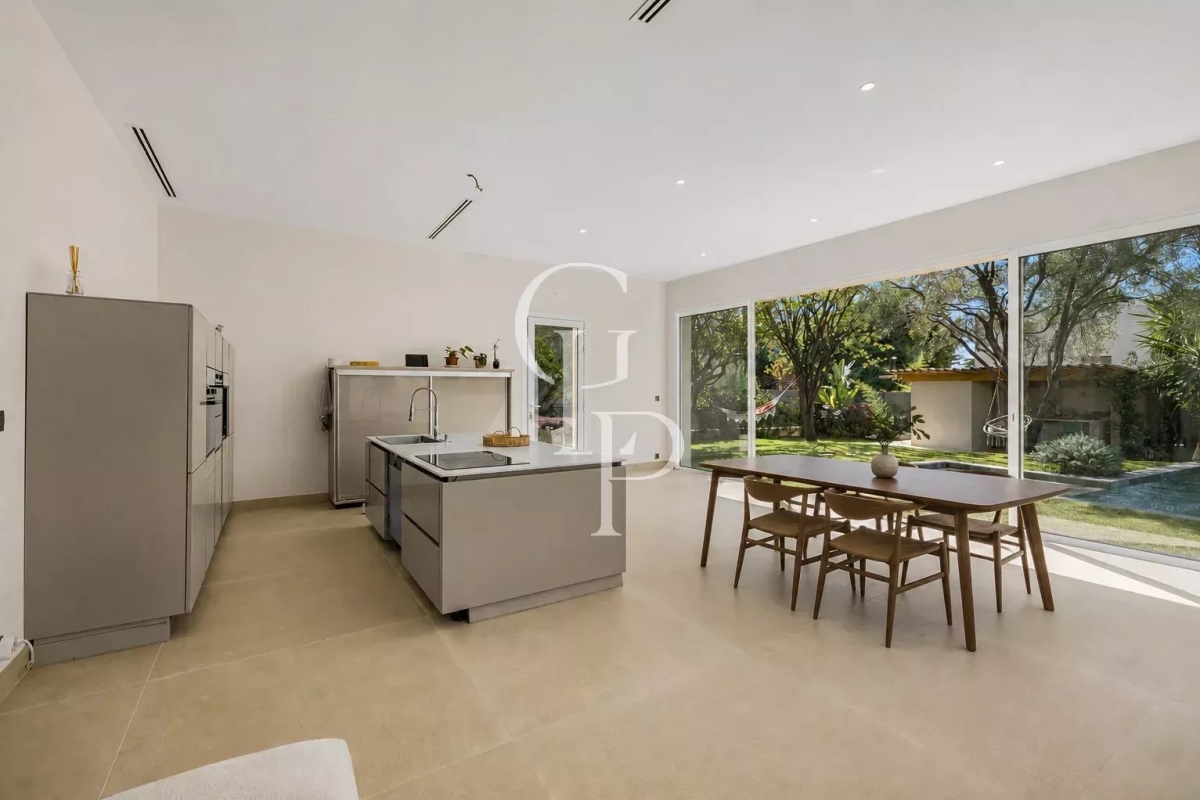 Luxury House for sale in Cagnes-sur-Mer, 1 130 000 €, Photo 6
