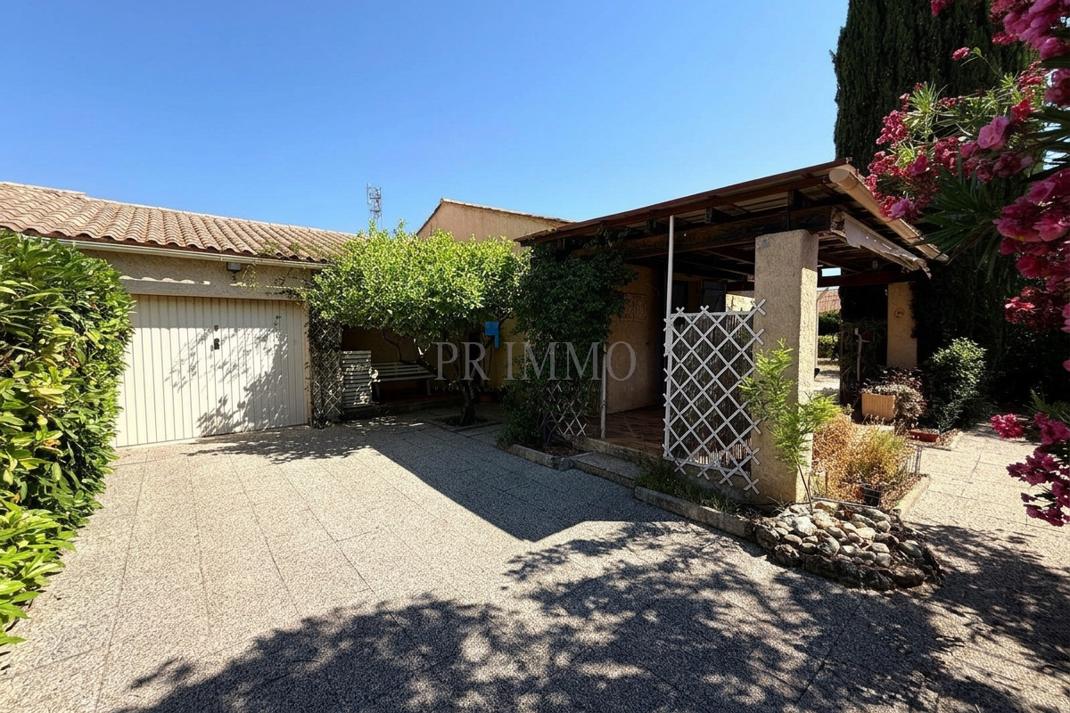 Luxury House for sale in Les Arcs sur Argens, 375 000 €, Photo 1