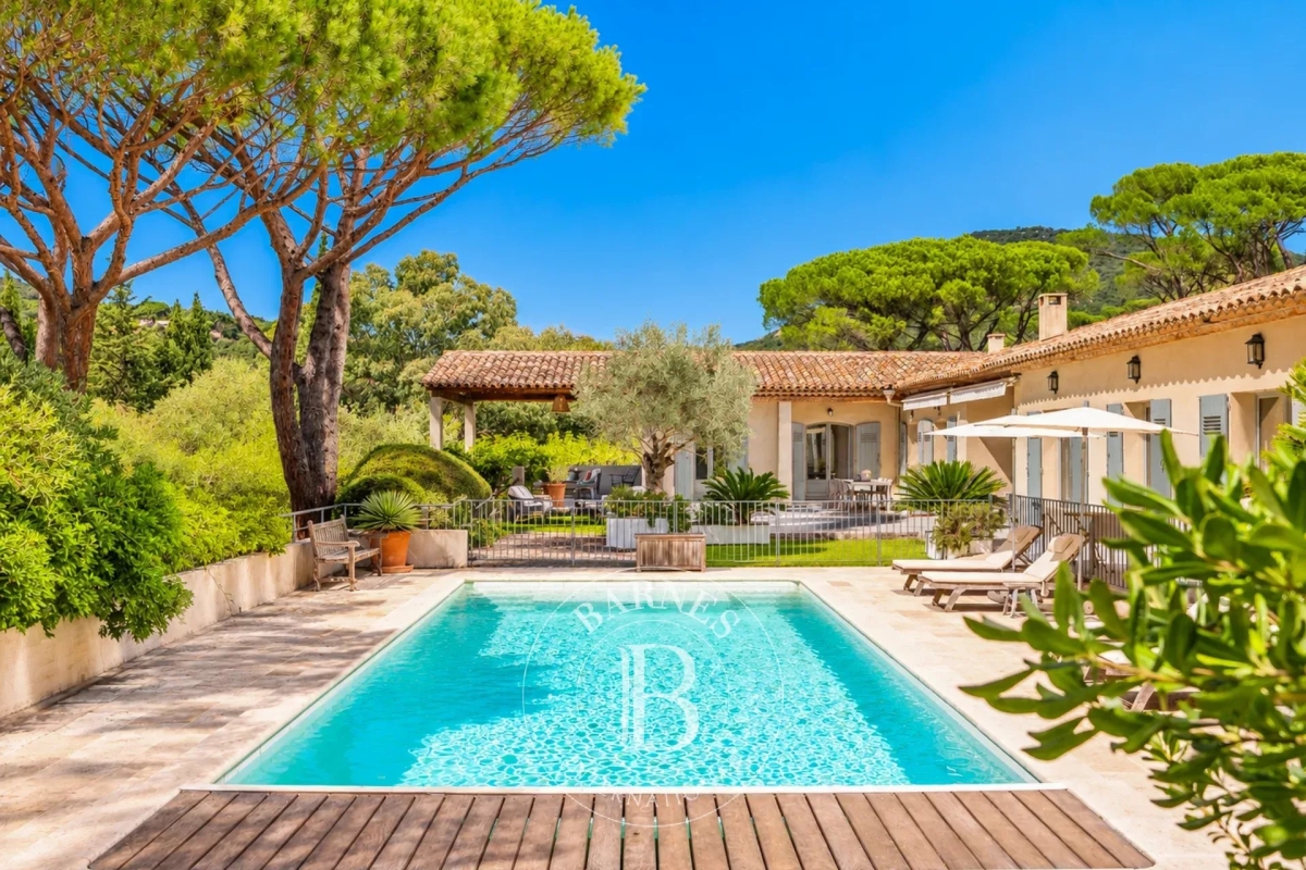 Luxury House for sale in Grimaud, 2 385 000 €, Photo 1