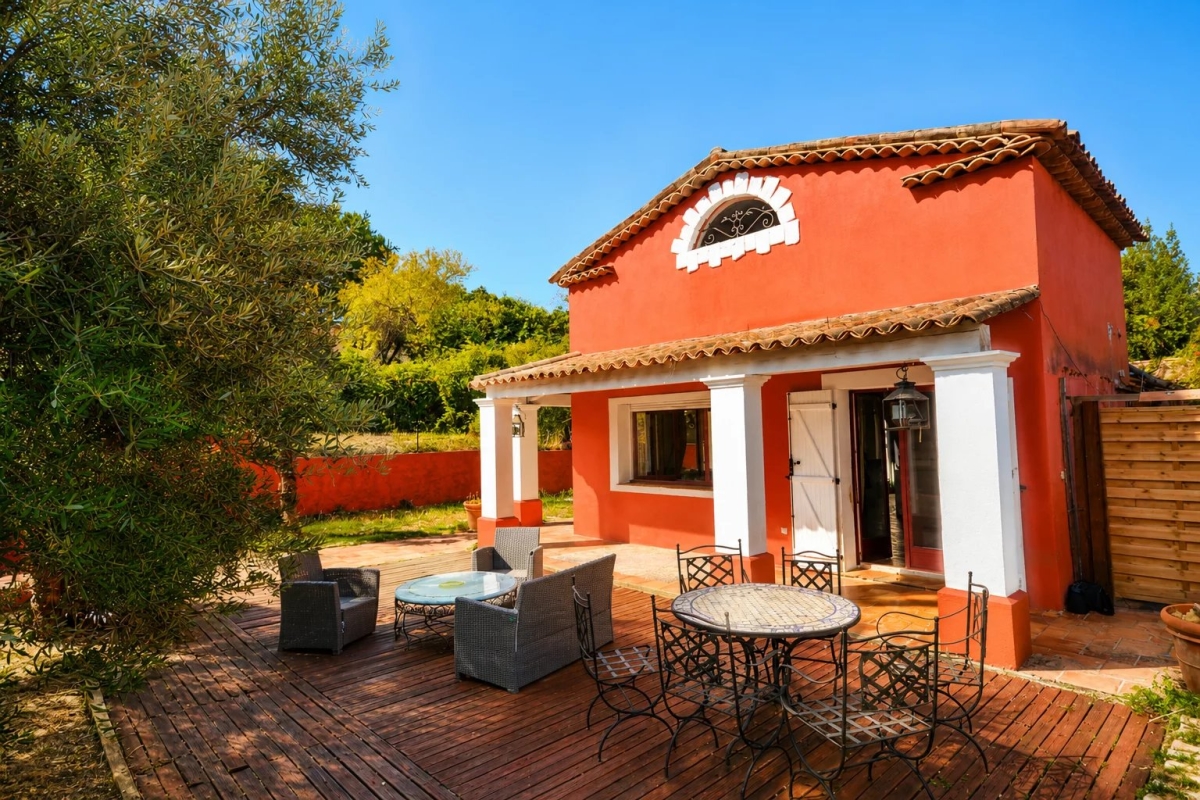 Luxury House for sale in Mougins, 820 000 €, Photo 2