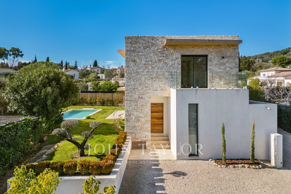 Maison de luxe à vendre à Mougins, 1 325 000 €, Photo 2